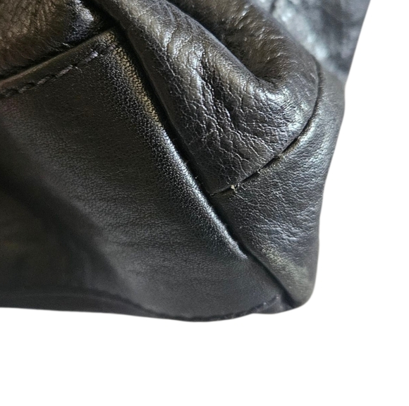 Latico Genuine Leather Adjustable Strap Shoulder Bag/Crossbody - Picture 2 of 8